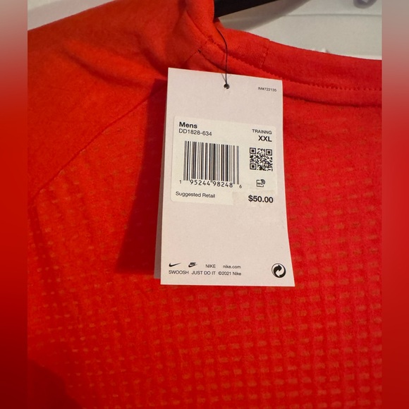 Nike dri-fit t-shirt - Picture 3 of 4